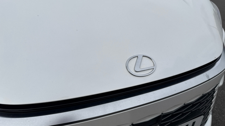 Lexus LBX 1.5 Premium Plus 5dr E-CVT Hybrid Hatchback
